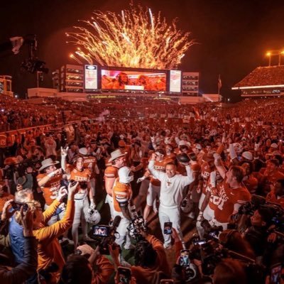 legsleevearch's profile picture. Arch Believer