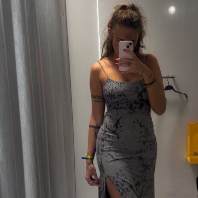 margotloustau's profile picture. 