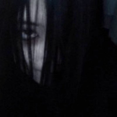 simplyrotten's profile picture. 