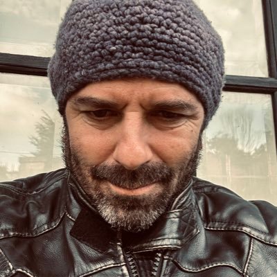 JuanchiHounie's profile picture. Periodista / Radio & TV / Blitzkrieg Pop @UyCast