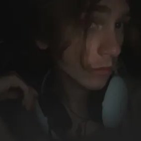 tristetzigano's profile picture. jewish gyspy, indo-european queen