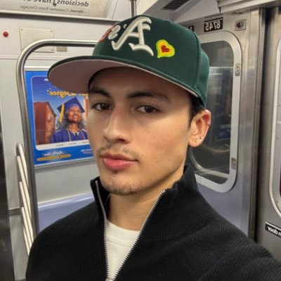 michaaelyang's profile picture. well