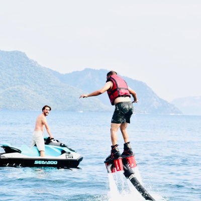 realazadahmed's profile picture. 