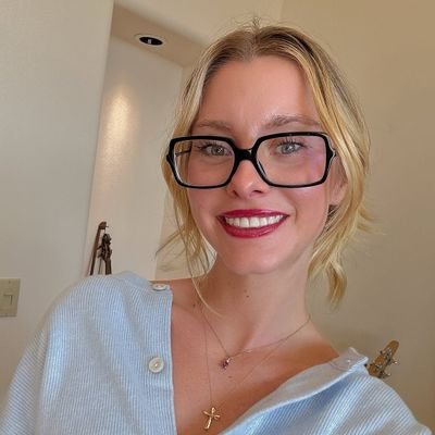 Johnmark63799's profile picture. Arsenal life is something you have to walk through hell with your head held high, because the light you’re chasing is the fire you’ve built from your own pain.