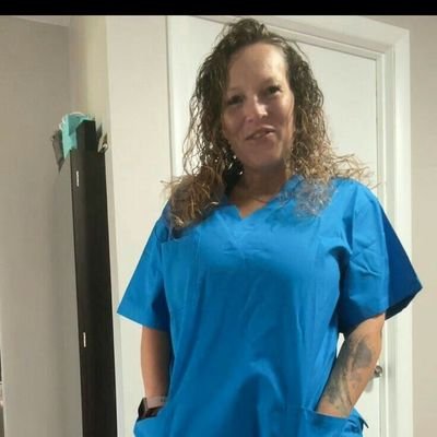 JackBarry555's profile picture. up to life 💛💛💛