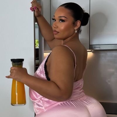 Uzzyokeke's profile picture. Rock & Country Music Fanatic |Declutter Services