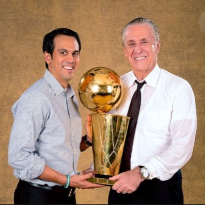 roamingruss's profile picture. I ❤️🧑‍🧑‍🧒🏀 #HEATNation