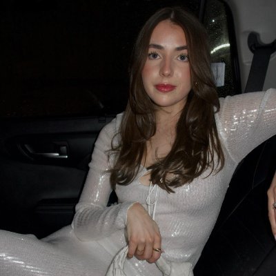 CCollinsbeauty's profile picture. "The only impossible journey is the one you never begin."
Fashion| Sports | Animals | Asian/American | Business |
Auto block to BOTS!!🙄
I don't have OFs!😒