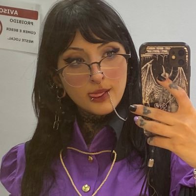 scaryume's profile picture. ✮ Twitch Partner (https://t.co/8YeniFc22D) ✮ E-mail: scaryume@outlook.com ✮ 🩷💛🩵 ✮ 💍 @nova1sz ✮ PICS ACCOUNT: @scarylooks