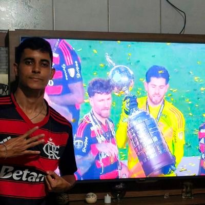 PauloHe35112755's profile picture. Jesus Cristo é o SENHOR! 🙏🏽

CRF & FCB  

páginas no IG: ophrubronegro - fasdobarcelona_ - _jesuseocentro_ - ophedicoes