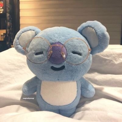 tayanamoz's profile picture. idk