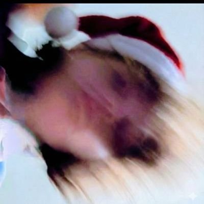 SYNESTHEIZURE's profile picture. I forgot to tell my immediately family I am a photosensitive epileptic for 5 years after the life changing accident that caused that