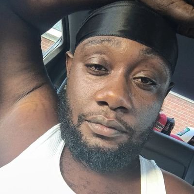 choc1501's profile picture. Ask an see for yourself https://t.co/L8Br8udntT