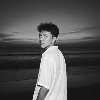 Keixsbt's profile picture. First-mover curation: real tech, strong narrative flow, hidden GEMs Joined Crypto since 2018 | @Base Full-time. Cooking a mini-app on
@base @farcaster_xyz