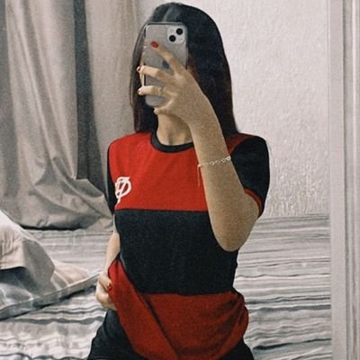 LiviaBritto28's profile picture. 