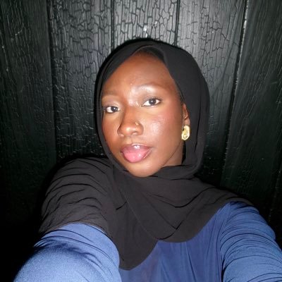 soukeynaFl's profile picture. chop life make life no chop you ✨ | 🇸🇳❤️