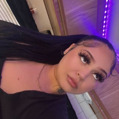 lexysroom28's profile picture. South Jersey Baddie🤭 All Natural Mixed BBW🫦🌈Saggiterrorist😈 Come Sign To Death Row Baby👻 DM FEE: $10‼️ https://t.co/lX1imqdrh1