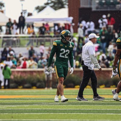 cadenknighten's profile picture. freshman running back @Bufootball