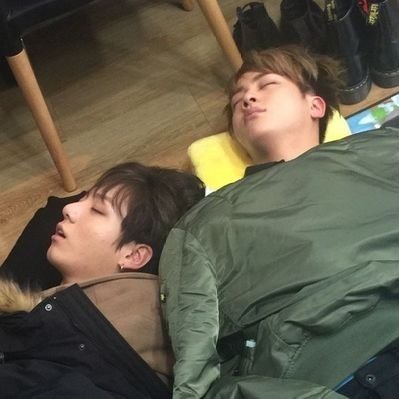 vminkookismo's profile picture. licenciada en jungkookismo