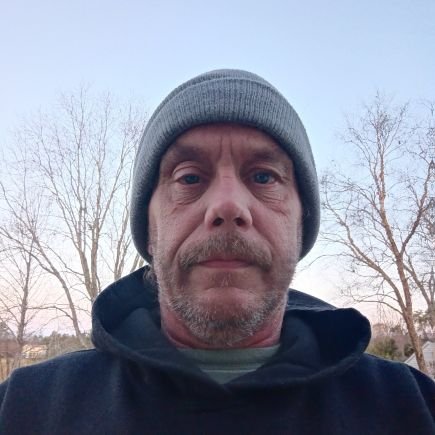 SeanEllis737297's profile picture. 