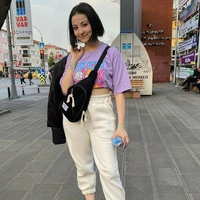 SandraA20564's profile picture. 