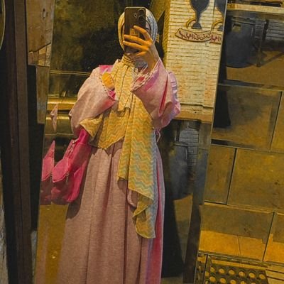 klagnb's profile picture. فوق يسطا خليك في الواقع ..