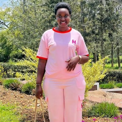 DDebie21812's profile picture. GOD is great 💓.