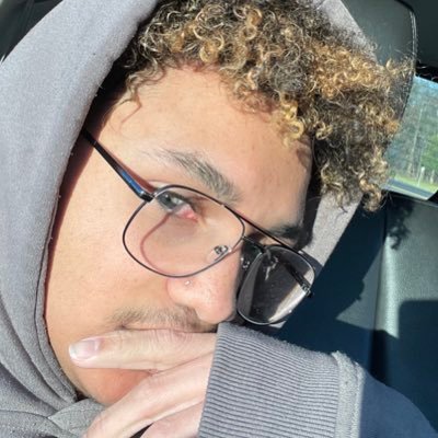 Cracked_Aberham's profile picture. New? Read the pin post AKA Chris Rourke Queer Living proof that chaos, urbanism, crime docs, and advocacy can coexist 🇺🇸🇨🇦🇺🇦🇵🇸🇸🇩🏳️‍⚧️🏳️‍🌈🇪🇺🇲🇽