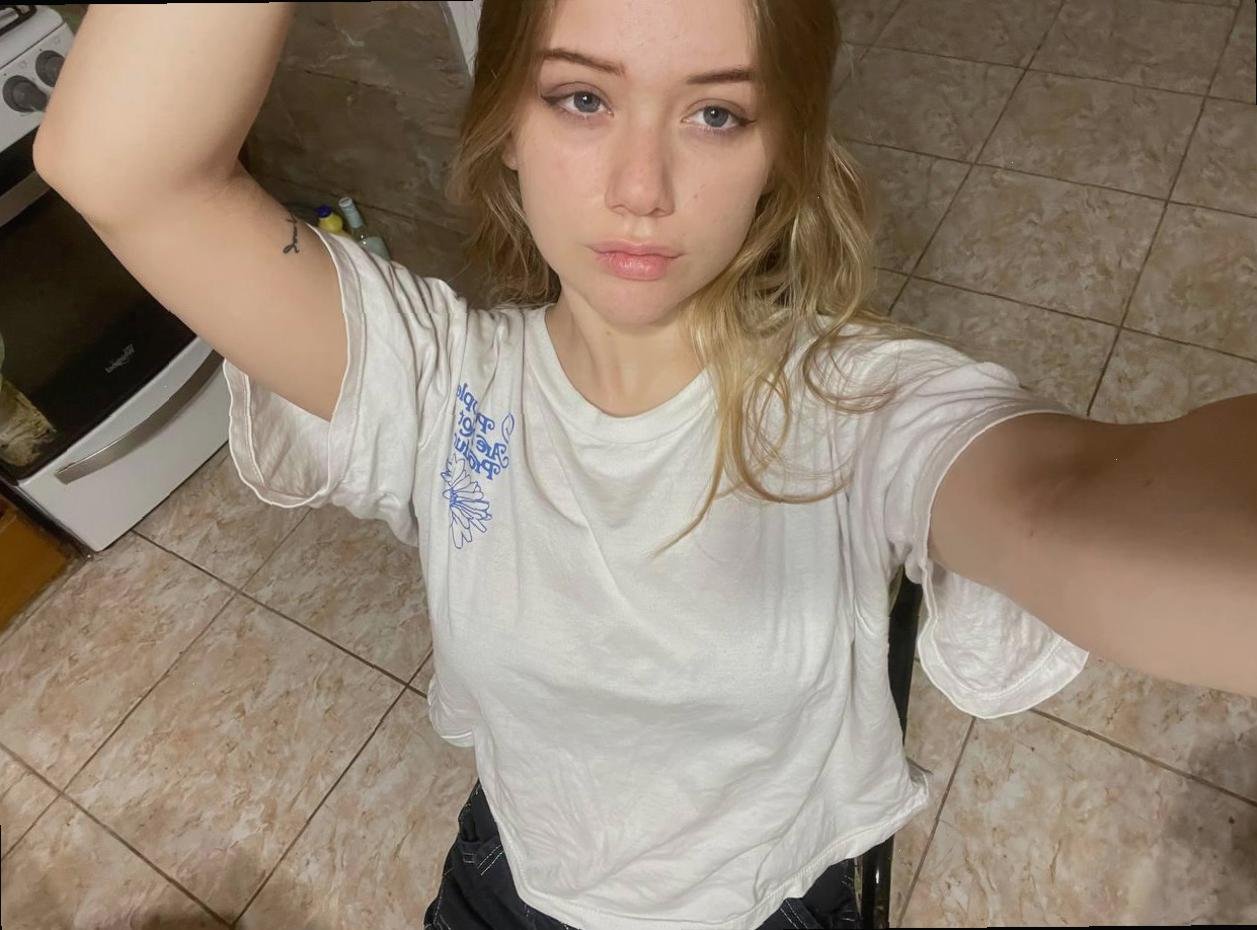 Smokej377x's profile picture. 21 🤍 old page imploded so i'm back :/ slightly mythical snack goblin ngl 🧁🦄