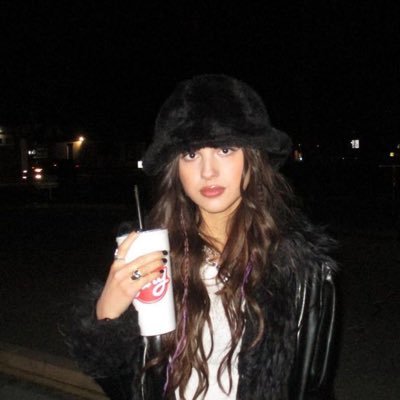 hgreeneyesatme's profile picture. louis tomlinson is the king of my heart.