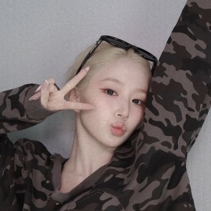 haewonaaahh's profile picture. HOLY MOLY GUACAMOLE🍓

haely truther ✊🏻

                     I miss my wife.