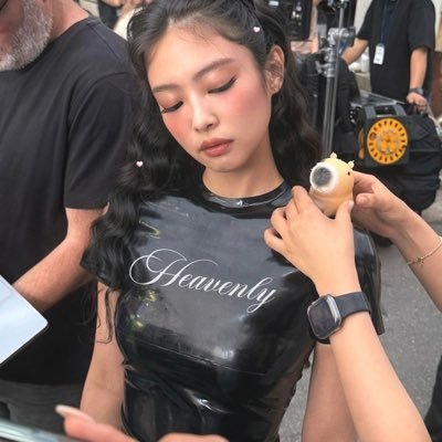 haeplug's profile picture. everything i say is correct