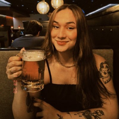 ajuliearaujo's profile picture. Comento sobre e-sport, reality show e cultura pop @katyperry 🩵🦋