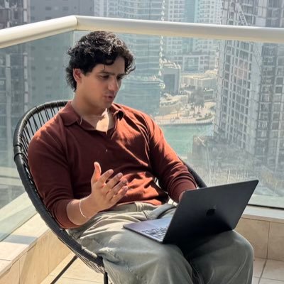 PrajwalTomar_'s profile picture. I build MVPs for founders in 21 days at @ignytlabs and teach others how to do the same inside @aimvpbuilders.