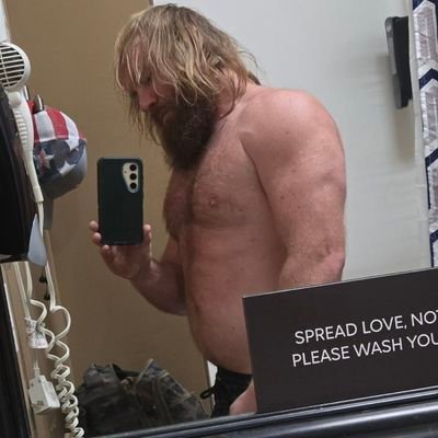 rhino9oh's profile picture. 