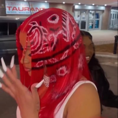 hoitschris's profile picture. 