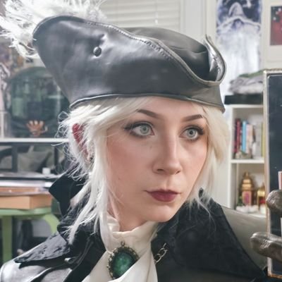 virtualpigeons's profile picture. Aspiring elf and Fromsoft fan - I ♡ Lady Maria ⚔️