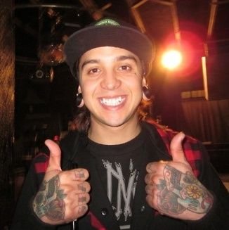 mayithevisitor's profile picture. #fuenciadonation #ptvtwt #mcrtwt #tuatwt (pt-eng)