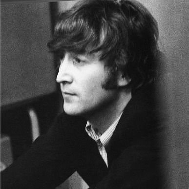 lennoncoffee's profile picture. ouvindo paul mccartney com minha namorada