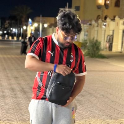 fiyaizi's profile picture. Fiyaizi is no more