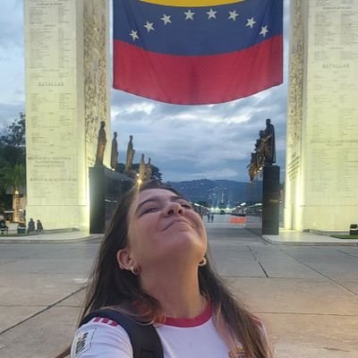 Soywen_ve's profile picture. ✊ Informar en tiempos de censura algorítmica es un acto de rebeldía.
Si te incomoda lo que digo es que lo estoy haciendo bien. 😉