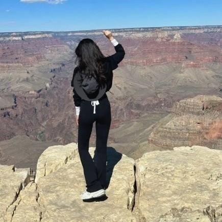 VtEzpw1q55O1v1's profile picture. احصل على المزيد من الأصدقاء الجدد!