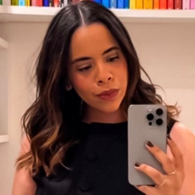 queenofonme's profile picture. 