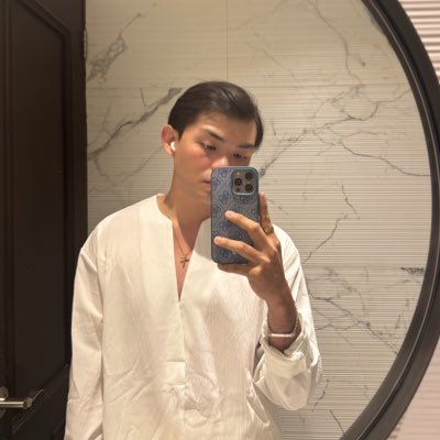 markgeronimo_'s profile picture. 