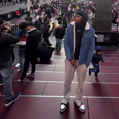 teebxnns's profile picture. NBA & NFL Hood Analyst. Wrestling Enthusiast. #OnePride #DetroitBasketball #Lakeshow.                  ASC ❤️💍