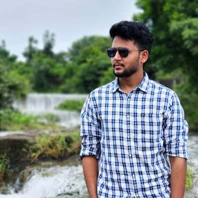 saurabh_rg2104's profile picture. Swing Trader 🎯 | Momentum Moves 📈
Cinephile 🎬 | 
Charts by day  , films by night ☺️