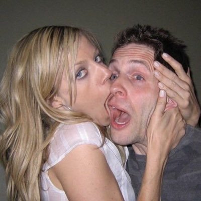 evilromuIus's profile picture. girlfailure