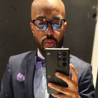 Biz4Ever's profile picture. Graphic Designer, Founder @CrispyGraphics @FourCityApp // Hip-Hop Head // Southside Chicago Born + Raised // #AggiePride #GirlDad #SeeRed