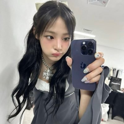 amshin2theskyyy's profile picture. 성인🙏🙏