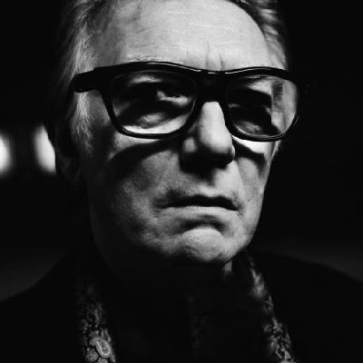 SayanimObserver's profile picture. "...Tu n'es pas un chien hein Gary ? Et pourtant tu présentes toutes les caractéristiques du chien. Toutes sauf la loyauté"